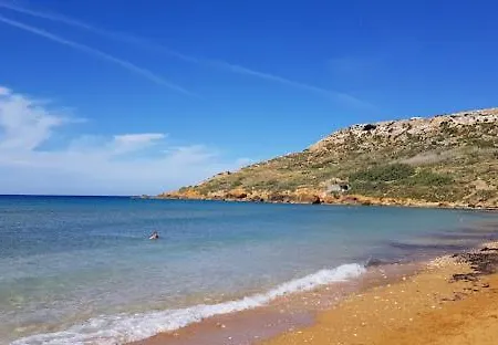 Apartment In Marsalforn Near Beaches & Seaside Dining *