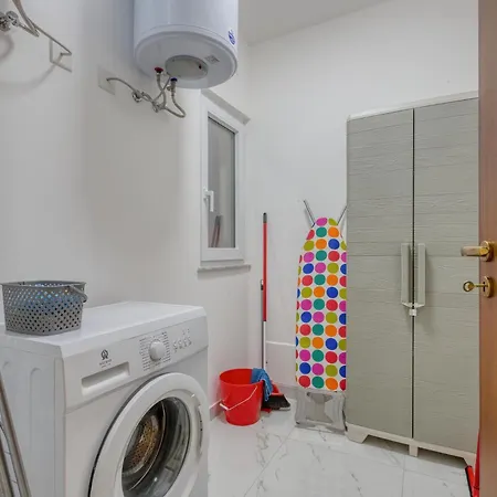 Apartment In Marsalforn Near Beaches & Seaside Dining Apartment Zebbug (Gozo)